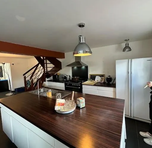 Maison Spacieuse & Jardin Prázdninový dům Brest